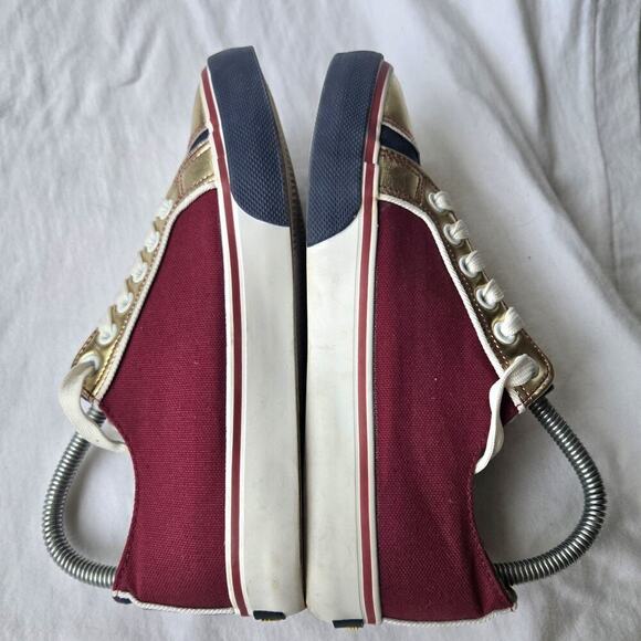 Wonder Woman DC Comics Officially Licensed Womens Sneakers Shoes Gold/Red Size 6 - Picture 5 of 8